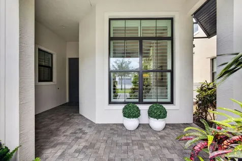 5606 Delacroix Terrace Palm Beach Gardens FL 33418