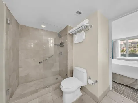 2670 E Sunrise Boulevard Fort Lauderdale FL 33304