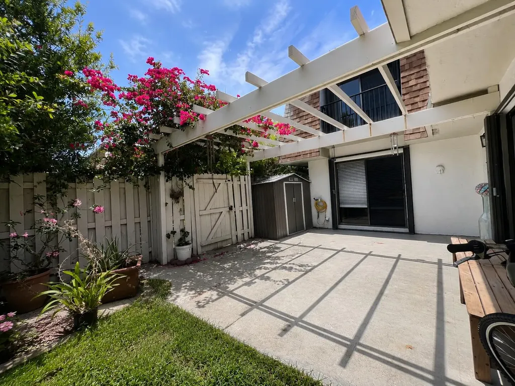 3132 SW 20th Terrace Delray Beach FL 33445