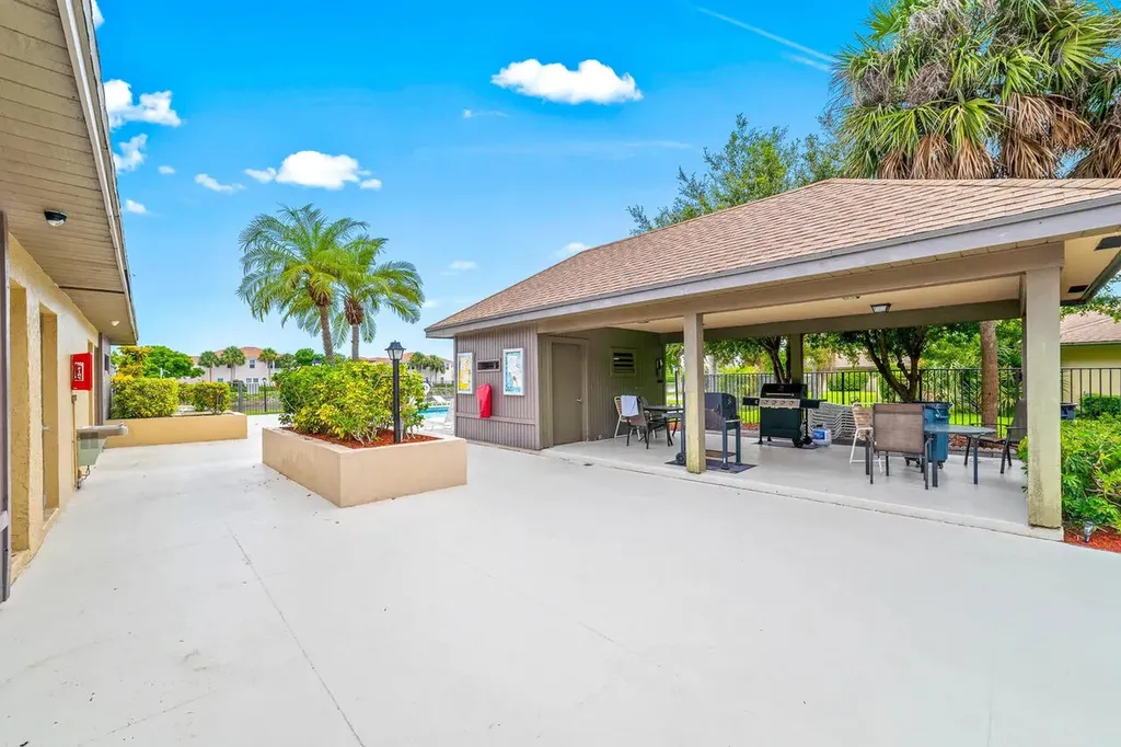 3132 SW 20th Terrace Delray Beach FL 33445