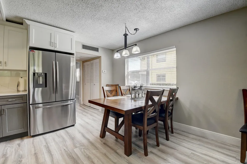 151 Saxony D Delray Beach FL 33446