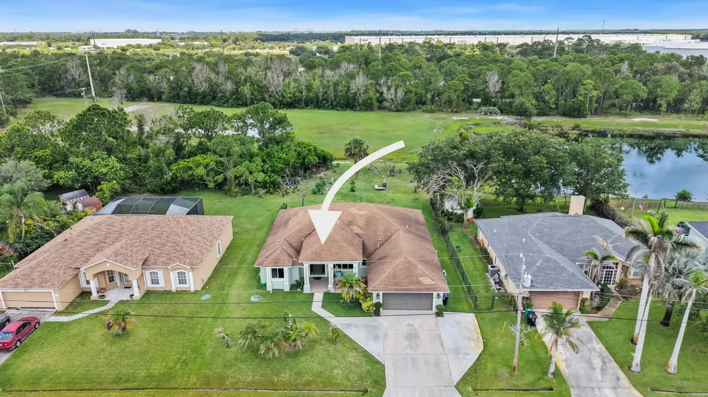 5514 NW West Lundy Circle Port St Lucie FL 34986