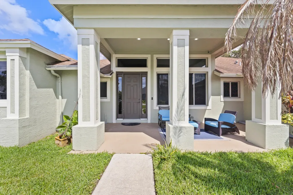5514 NW West Lundy Circle Port St Lucie FL 34986