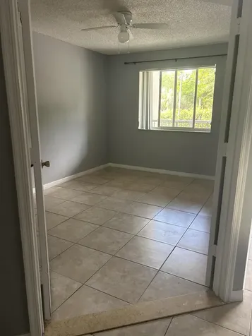 410 S Park Road Hollywood FL 33021