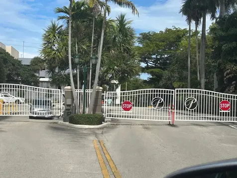 410 S Park Road Hollywood FL 33021