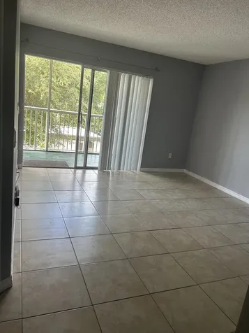 410 S Park Road Hollywood FL 33021