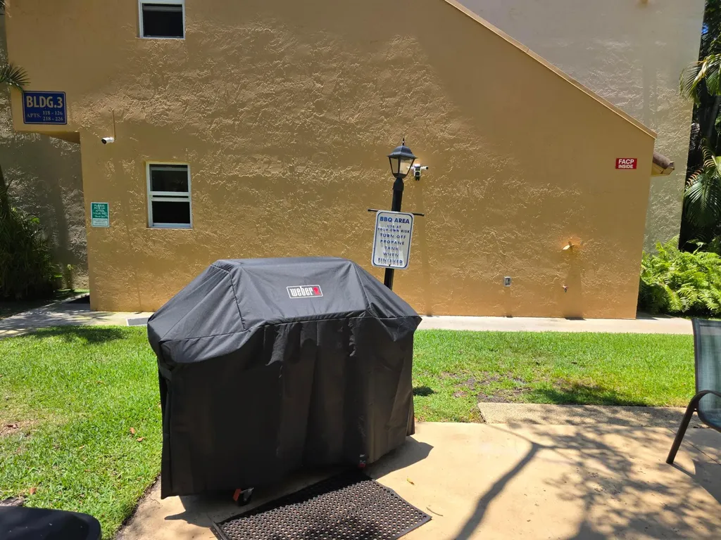959 SE 2nd Avenue Deerfield Beach FL 33441