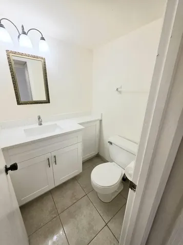 959 SE 2nd Avenue Deerfield Beach FL 33441