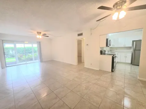 959 SE 2nd Avenue Deerfield Beach FL 33441
