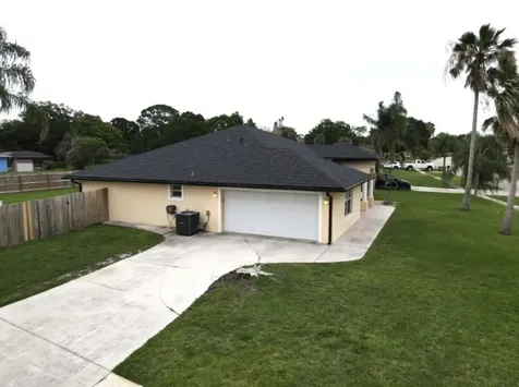 201 NE Faring Avenue Port St Lucie FL 34983