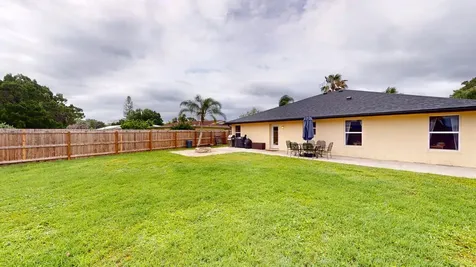 201 NE Faring Avenue Port St Lucie FL 34983
