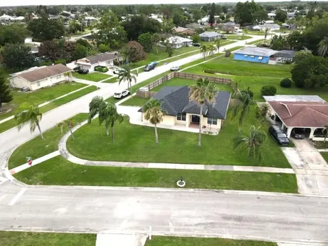 201 NE Faring Avenue Port St Lucie FL 34983