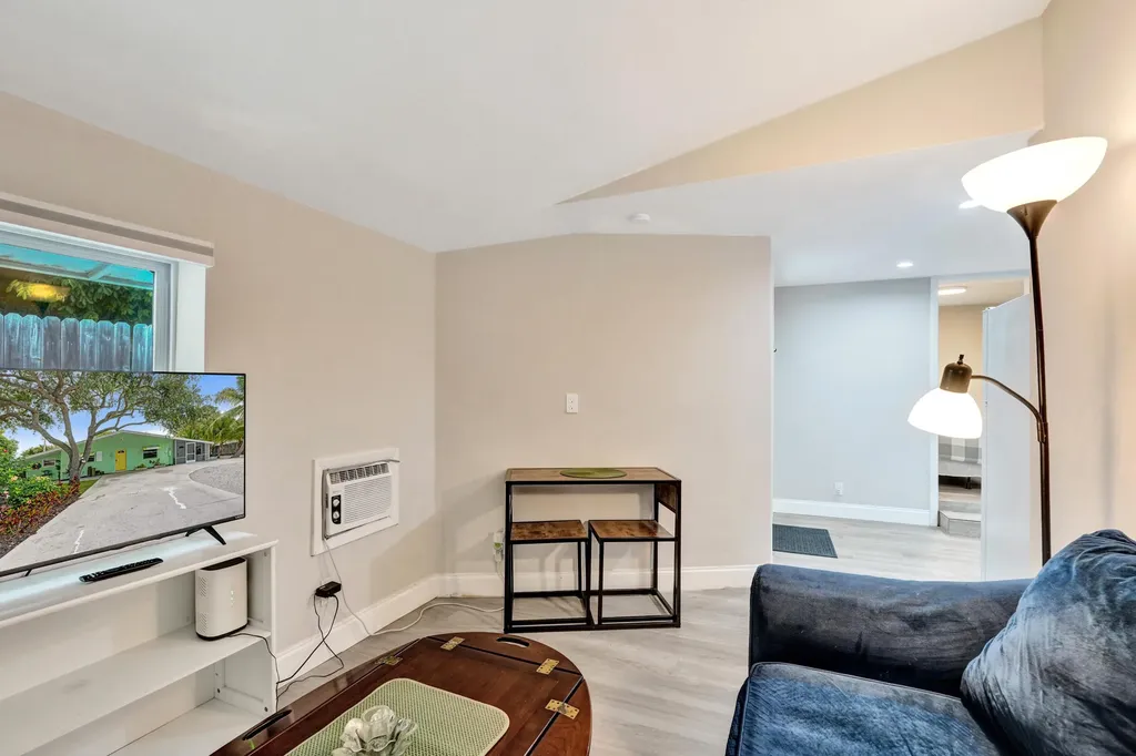 1947 Holman Drive North Palm Beach FL 33408