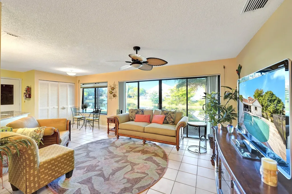 1839 NW 93rd Way Plantation FL 33322
