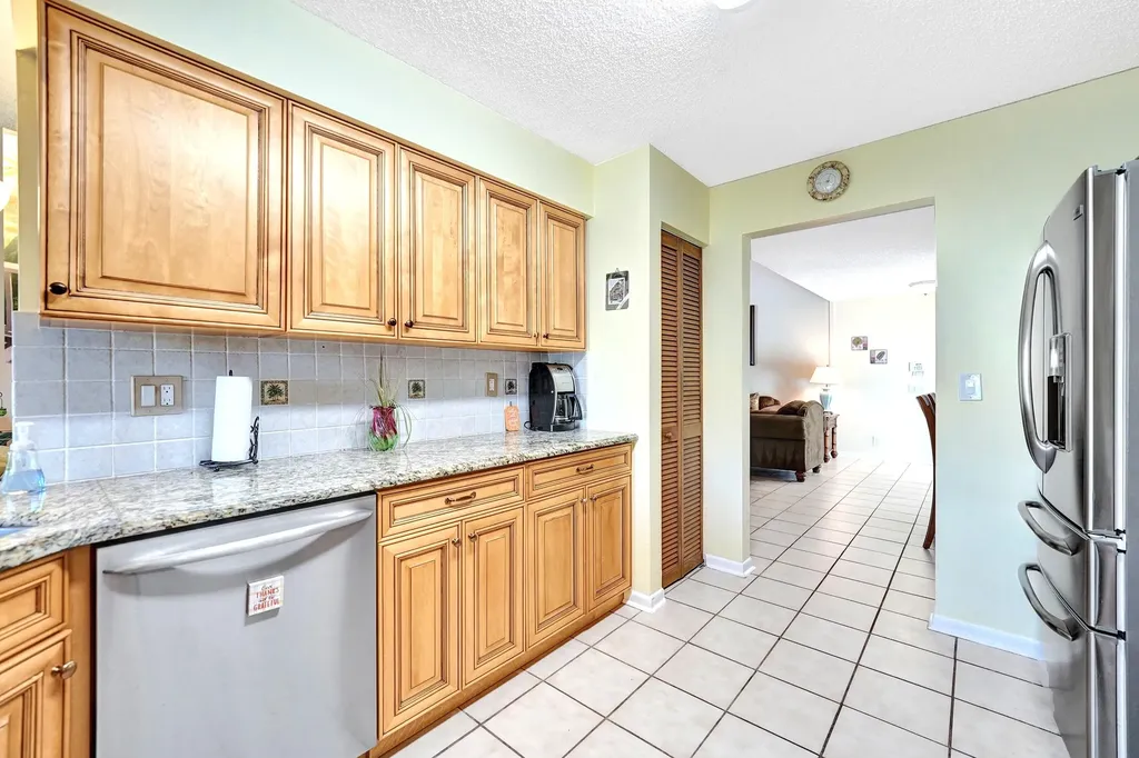 1839 NW 93rd Way Plantation FL 33322