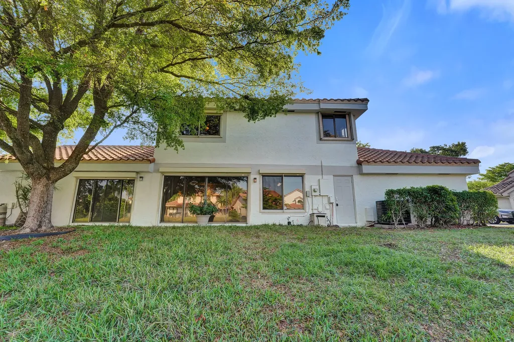 1839 NW 93rd Way Plantation FL 33322