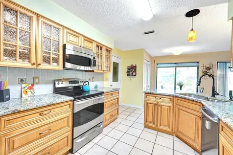 1839 NW 93rd Way Plantation FL 33322