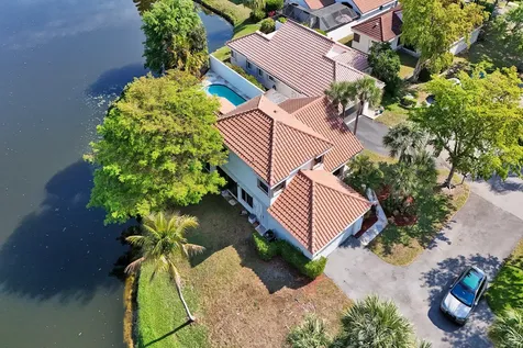 1839 NW 93rd Way Plantation FL 33322