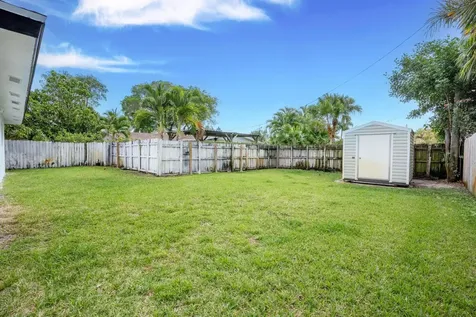 3468 NE 17th Avenue Oakland Park FL 33334