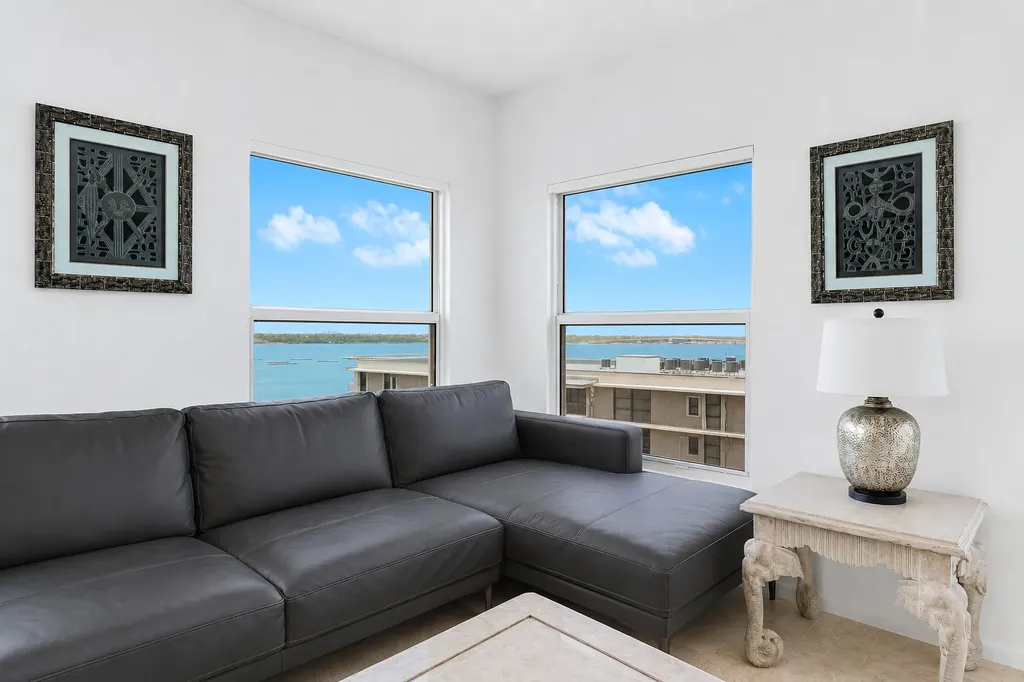 3230 S Ocean Boulevard Palm Beach FL 33480