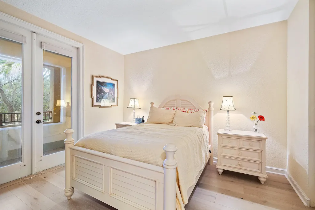 1043 Vintner Boulevard Palm Beach Gardens FL 33410