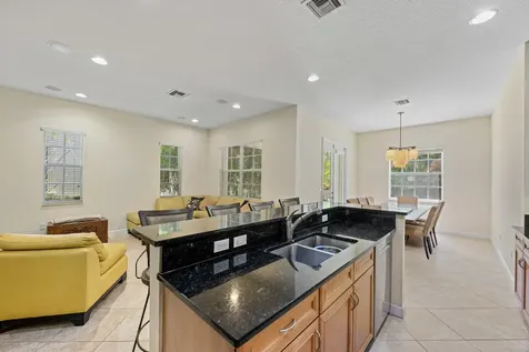 1043 Vintner Boulevard Palm Beach Gardens FL 33410