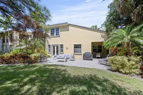 1043 Vintner Boulevard Palm Beach Gardens FL 33410