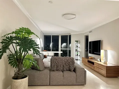 18201 Collins Avenue Sunny Isles Beach FL 33160