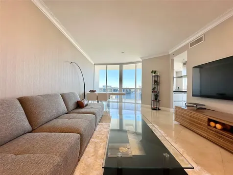 18201 Collins Avenue Sunny Isles Beach FL 33160