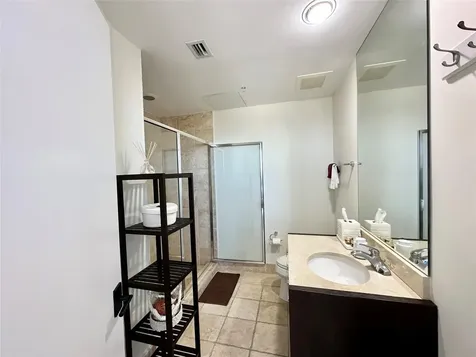 18201 Collins Avenue Sunny Isles Beach FL 33160