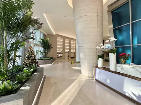 18201 Collins Avenue Sunny Isles Beach FL 33160