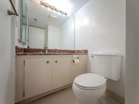 2800 N 46th Hollywood FL 33021