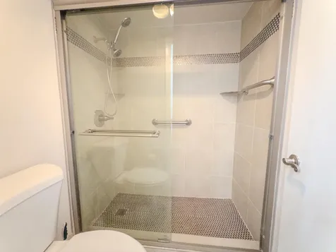2800 N 46th Hollywood FL 33021