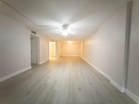 2800 N 46th Hollywood FL 33021