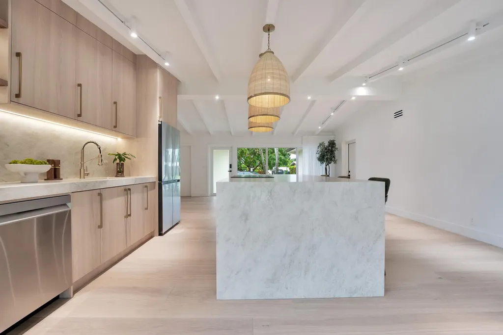 2524 Marathon Lane Fort Lauderdale FL 33312