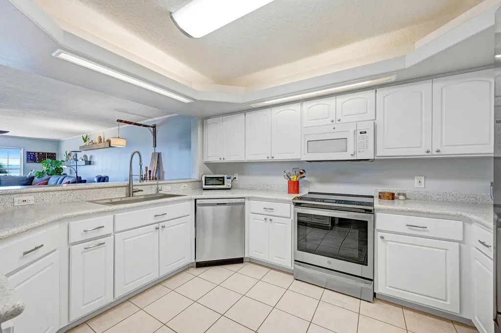 3360 S Atlantic Avenue Cocoa Beach FL 32931
