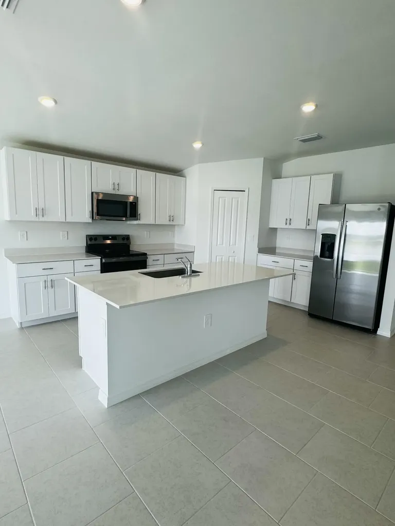 17124 Pompeii Way North Fort Myers FL 33917