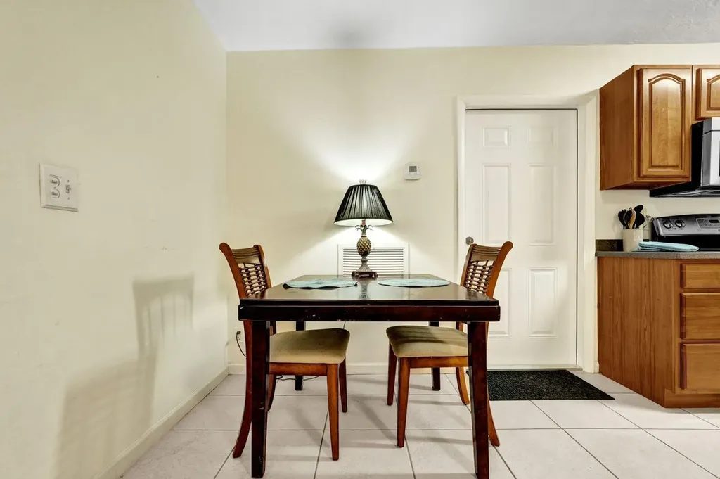 1718 Ridge Road North Palm Beach FL 33408