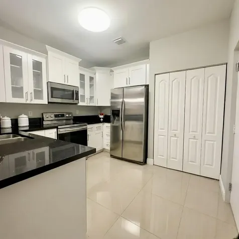 2766 NW 6th Court Fort Lauderdale FL 33311