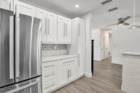1528 NE 28th Drive Wilton Manors FL 33334