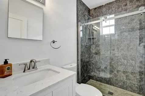 1528 NE 28th Drive Wilton Manors FL 33334