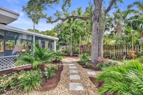 1528 NE 28th Drive Wilton Manors FL 33334
