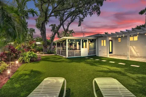 1528 NE 28th Drive Wilton Manors FL 33334