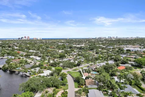 1528 NE 28th Drive Wilton Manors FL 33334