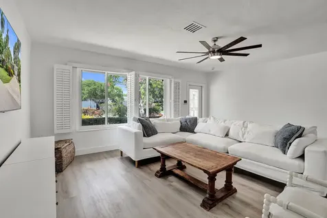 1528 NE 28th Drive Wilton Manors FL 33334