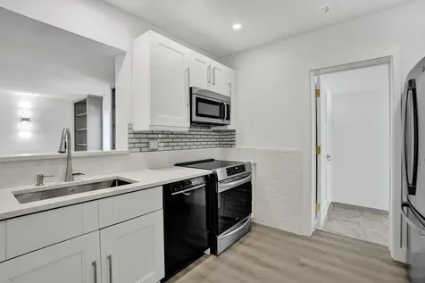 1528 NE 28th Drive Wilton Manors FL 33334