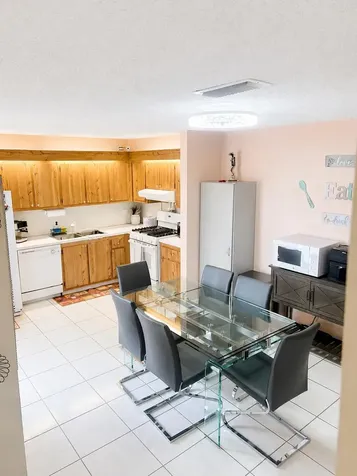 235 Woodland Road Palm Springs FL 33461