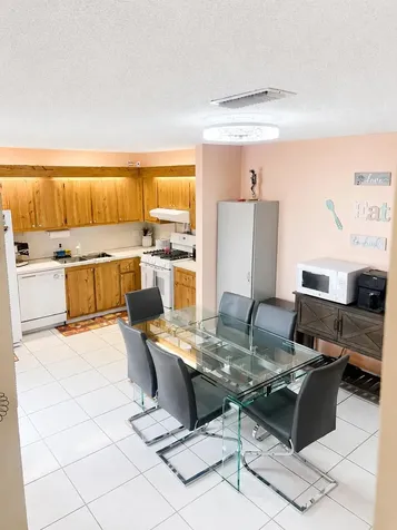 235 Woodland Road Palm Springs FL 33461
