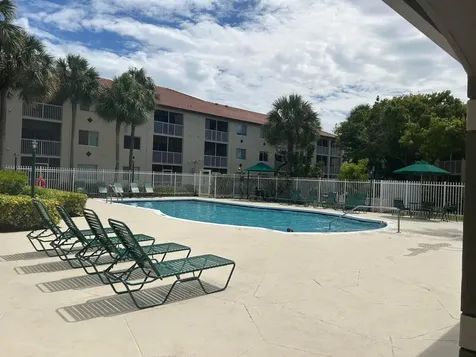 410 S Park Hollywood FL 33021
