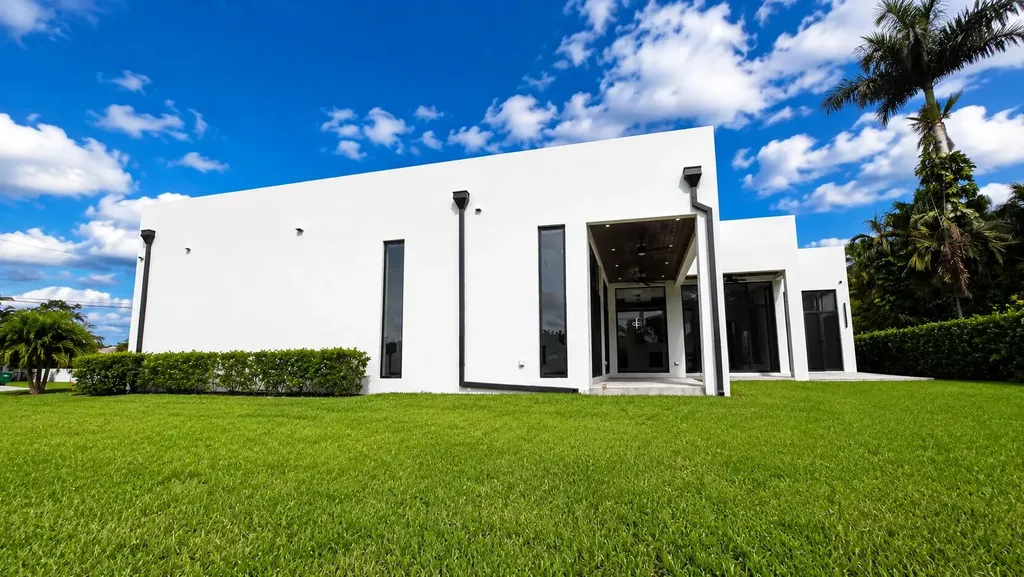 11601 NW 27th Street Plantation FL 33323